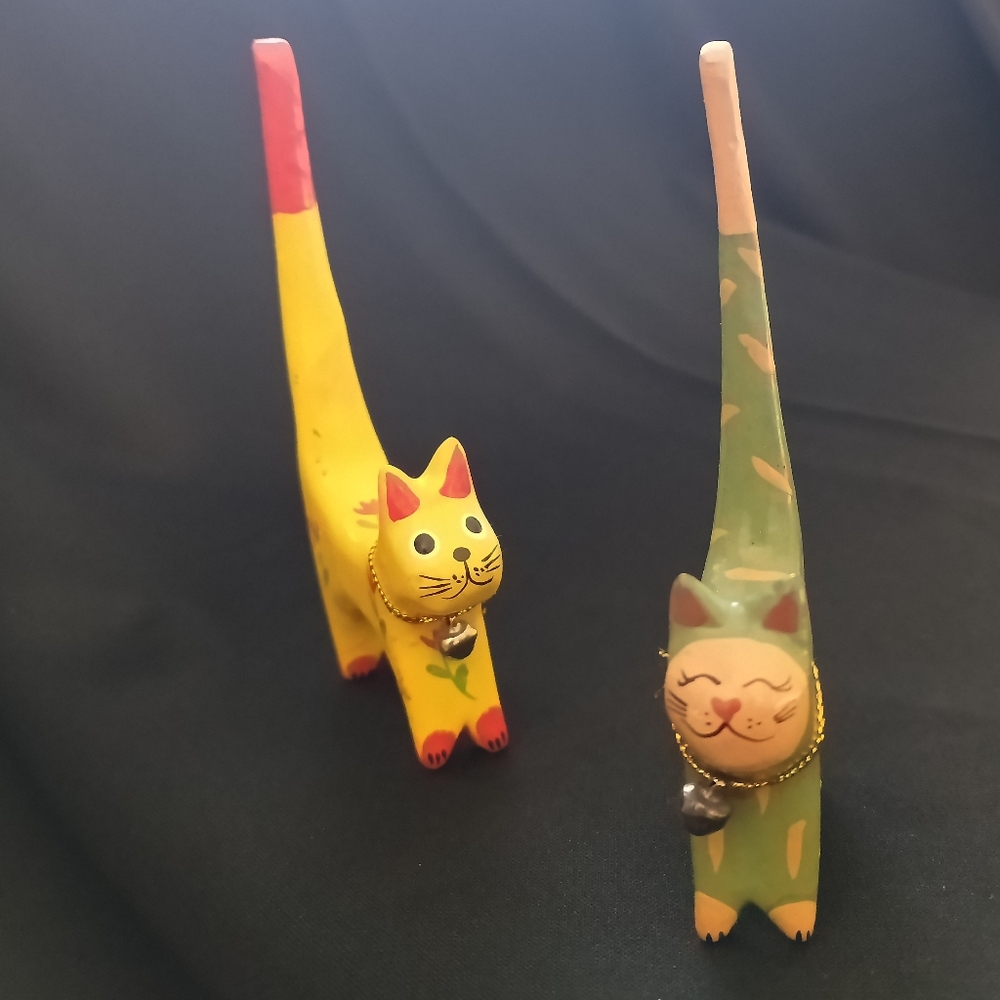 Two Handcrafted Wood Mini Cat Figurines - Green and Yellow - Picture 9 of 17